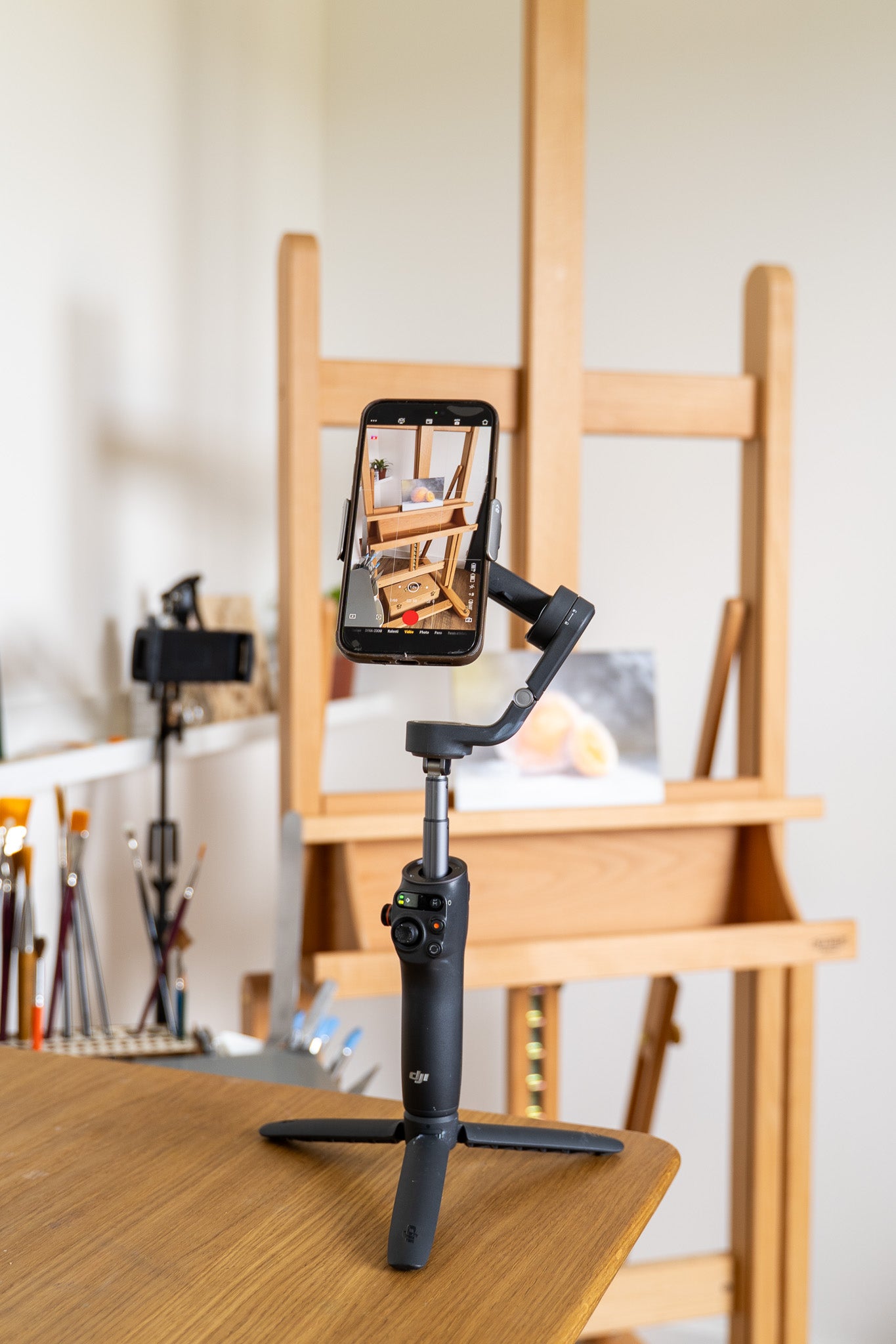 filming my painting process with my ddi tripod and my phone